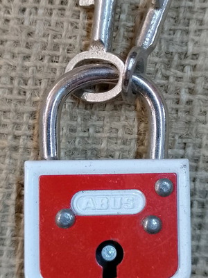 Vintage padlock, brand ABUS. In excellent working condition. Old store stock.