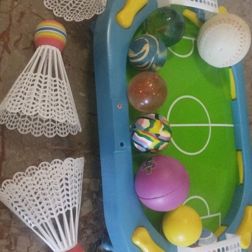 Football game and balls used