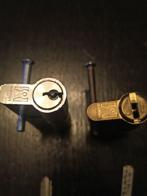 Domus lock cylinders used, pack of 2 with keys