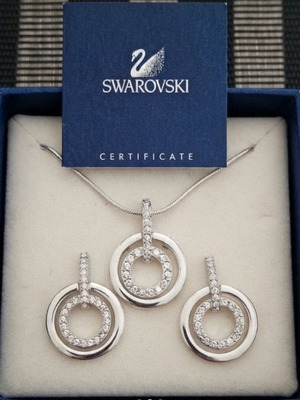 Jewelry set Swarovski silver necklace and earrings with white stone new