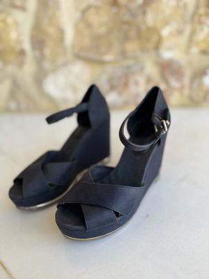 Tommy Hilfiger fabric platform wedges size 40, used, navy blue