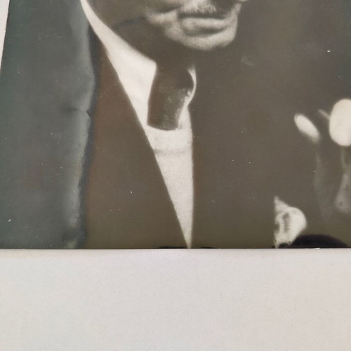 Large Kazantzakis photograph used, dated 1957