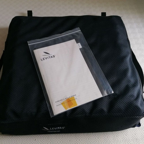 Moretti Seat Cushion with Air Cells like new