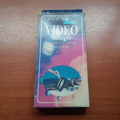 Video head cleaning cassette AM Video Head Cleaner with liquid 1990 decade new