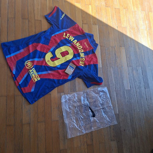 Barca shirt new, authentic