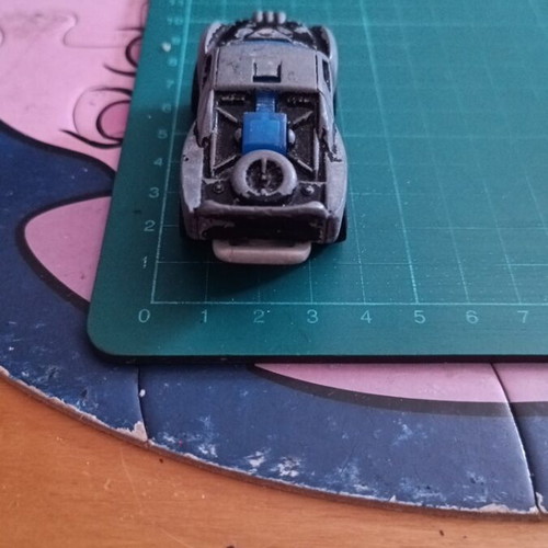 Hot Wheels Off Track McDonald's 2007 toy car, grey body, blue windows