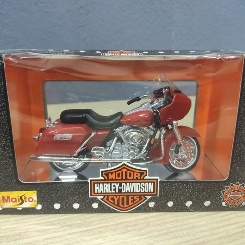 Maisto Harley-Davidson FLTR Road Glide 2000 FL scale model 1/18