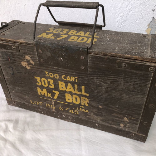 English wooden military ammunition box used, 1945