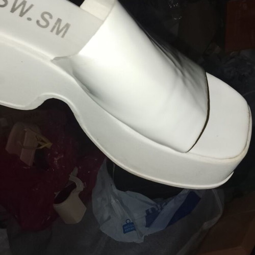 Shoes used, size 38.5, white platform sandals