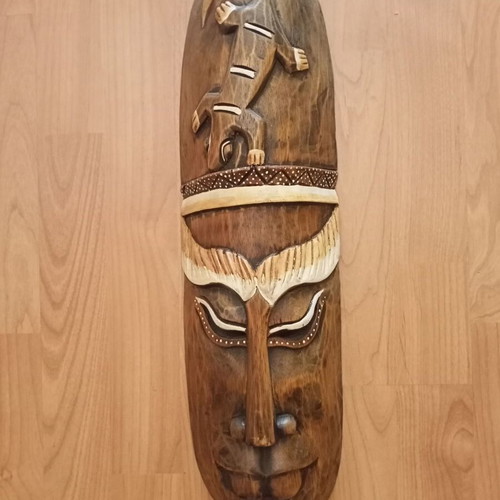 TIKI Tribal Mask like new, wood decoration and bad vibes repeller