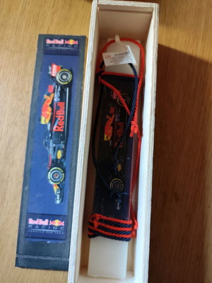 Formula 1 candle blue, white, red with packaging new