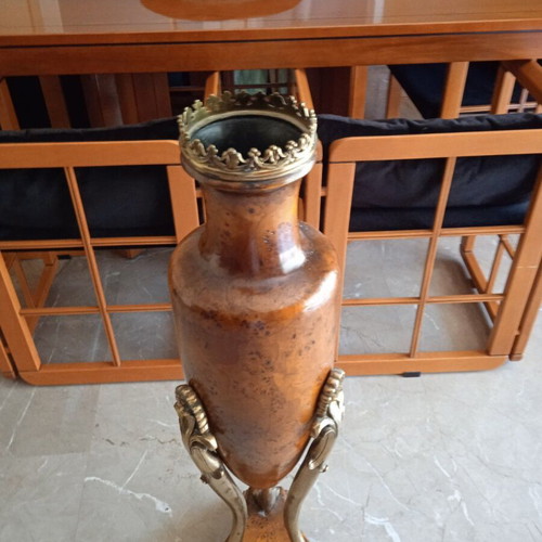 Classic decorative amphora KOURTIS like new with bronze details