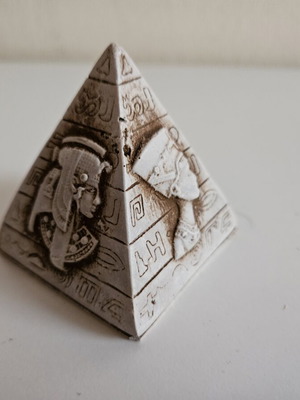 Egyptian stone pyramid decoration, 5-6 cm
