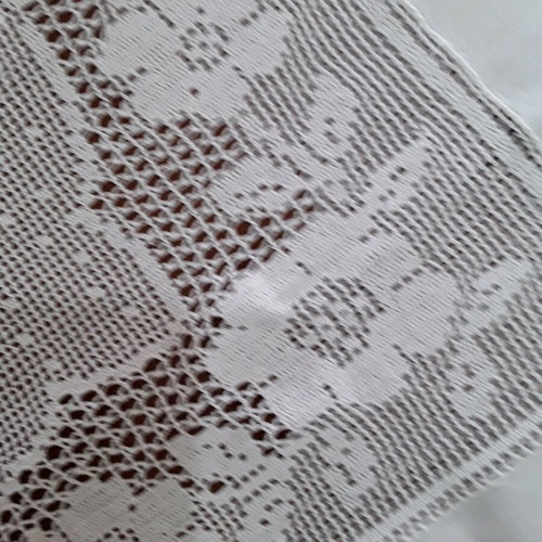 White tablecloth new with crochet 1.25m x 1.25m