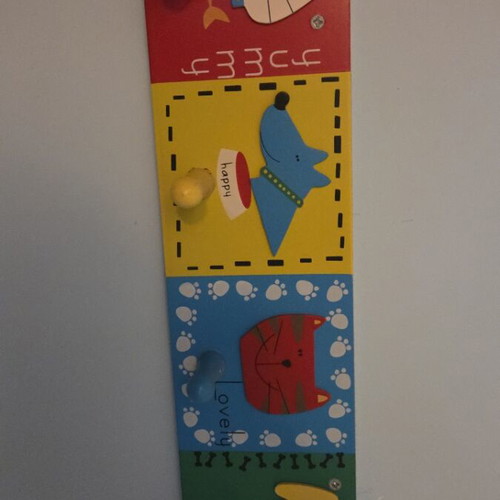 Children's wooden hanger with animal design