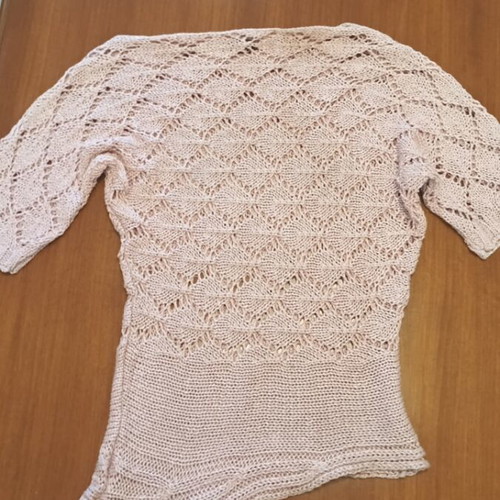 Women's knitted sweater like new, pink, smile shape, height 65 cm