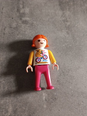 Playmobil girl figure with printed shirt