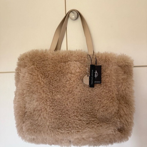 Stradivarius teddy fluffy beige shoulder bag new with tag