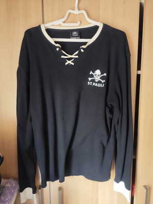 St. Pauli Retro Shirt size Large, like new, 100% cotton
