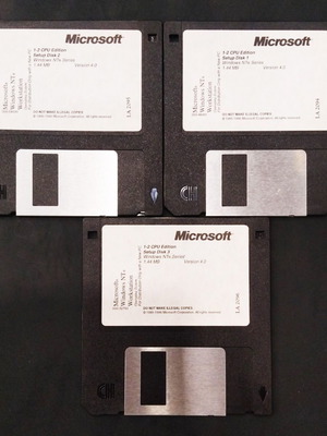 Microsoft Windows NT 4.0 Workstation setup disks used, pack of 3