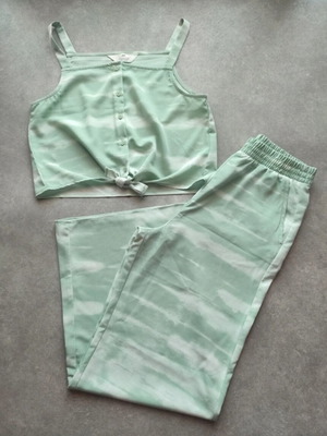 H&M girls' set size 12-13, like new, green