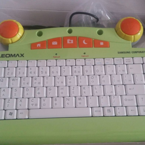 Samsung Pleomax PKB-5300 kids keyboard new with USB and 7 multimedia keys