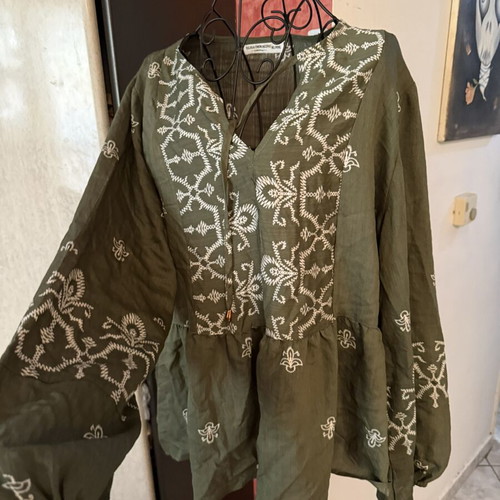 Khaki embroidered blouse Elisa Immagine