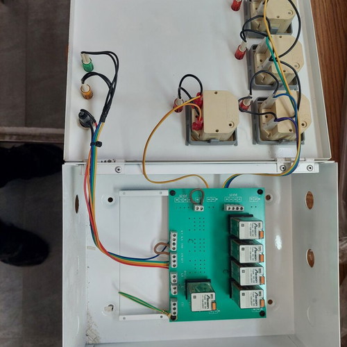 Boiler autonomy panel with hour meter for 4 apartments