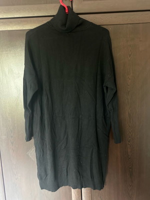 Vero Moda wool dress new, loose black turtleneck