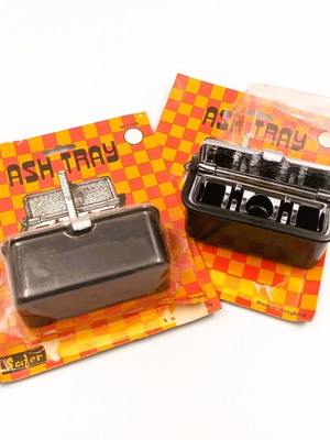 Vintage Saber Car Ashtrays NOS, set of 2, made in Hong Kong 1970s
