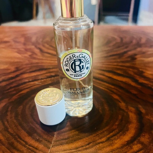 Roger & Gallet Fleur d’Osmanthus Eau de Parfum 30 ml like new