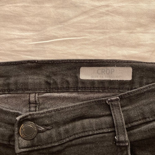 Marks & Spencer black cropped jeans like new, size XXXL