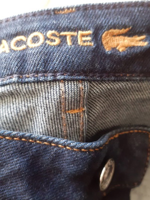 Γυναικείο παντελόνι denim Lacoste μέγεθος M σαν καινούργιο, μπλε