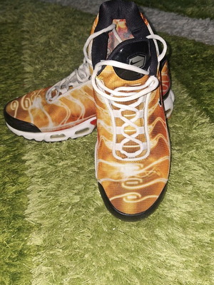 Nike TN αθλητικά σαν καινούργια, πολύχρωμα, μέγεθος 42.5