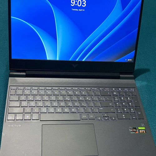 HP Victus 15-fb0010nv 15.6'' FHD IPS laptop like new with Ryzen 7 and RTX 3050