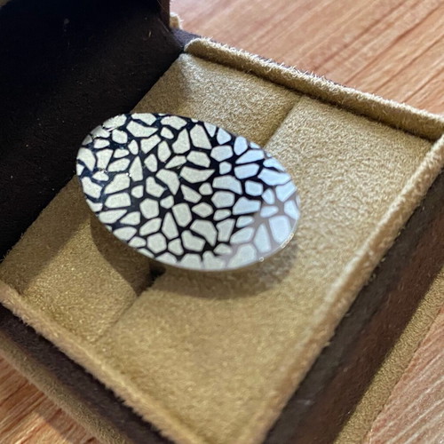 Faux ring like new