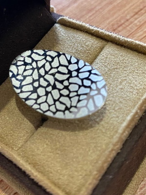 Faux ring like new