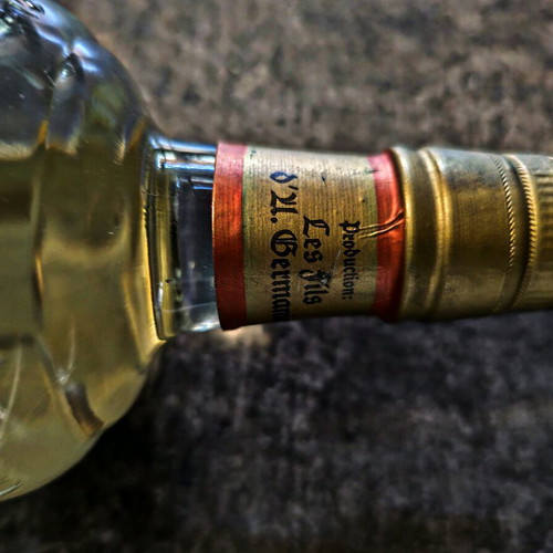 Le Bon Père William vintage pear eau de vie like new, 1960-1970