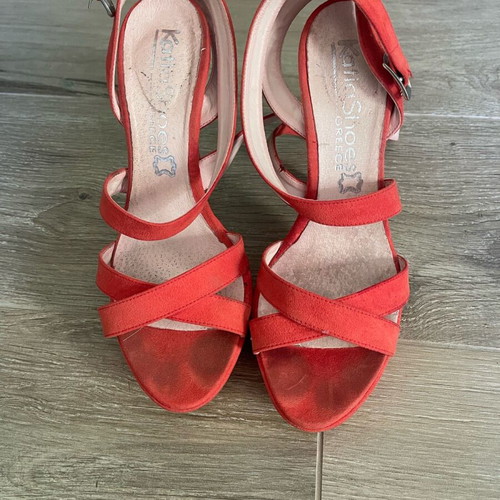 Suede shoes used coral, size 38
