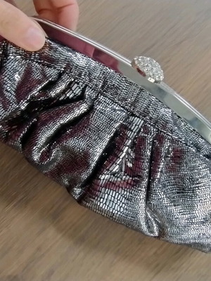 Hand and shoulder bag official new with two chain sizes