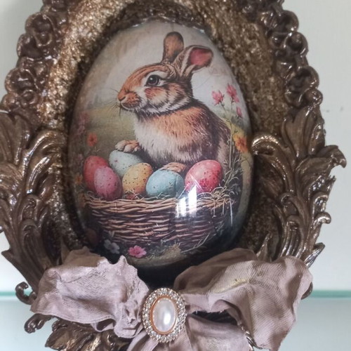 Easter egg handmade from Plexiglas new