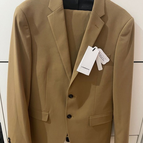 Lindbergh Slim Fit Suit brand new, khaki/brown jacket and trousers