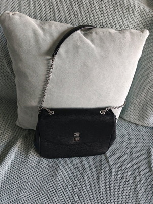 KEM shoulder handbag black like new