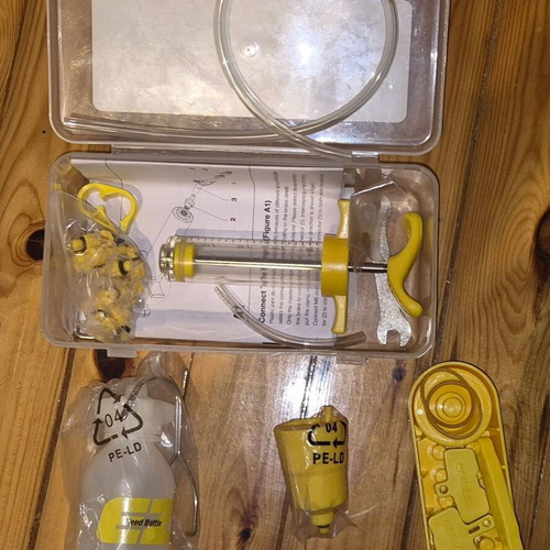 Bike Maintenance and Brake Bleeding Kit like new