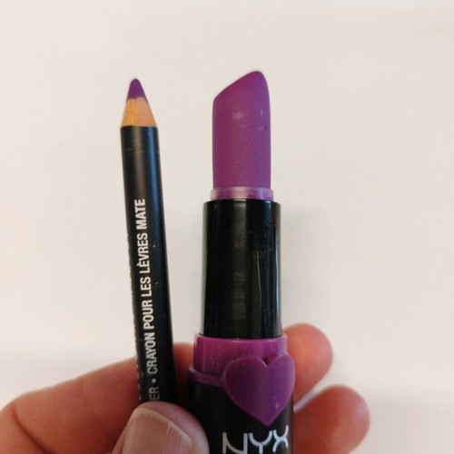 Nyx lipstick and pencil set stfu matte dark purple like new