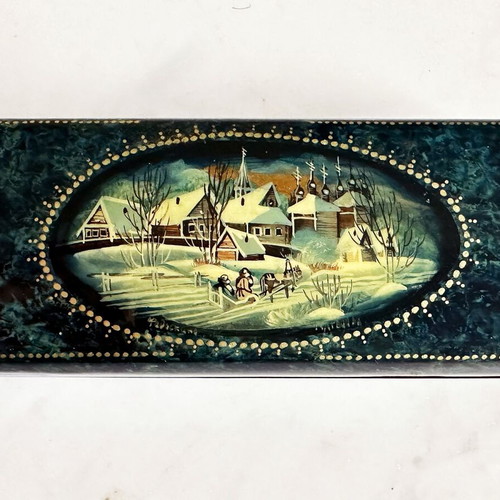 Fedoskino hand-painted jewelry box vintage 1980s like new
