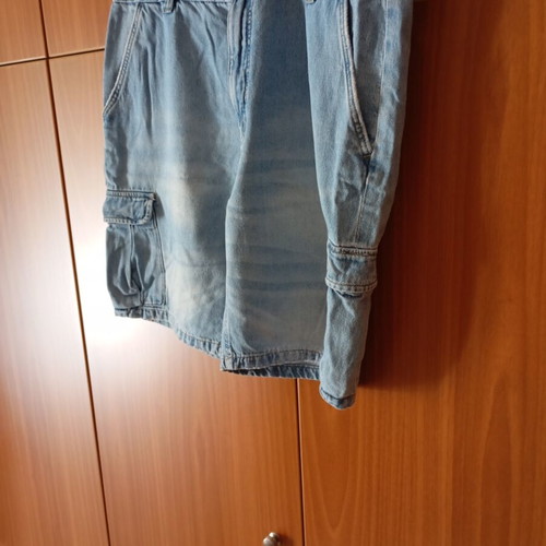 Bershka denim bermuda shorts XL, light blue, like new
