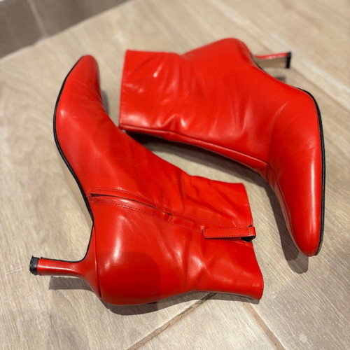 Zara leather kitten heels ankle boots like new, red, size 40