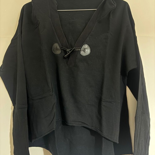 Black hoodie sweatshirt new, size Medium