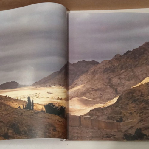 Holy Places History & Pilgrimages like new